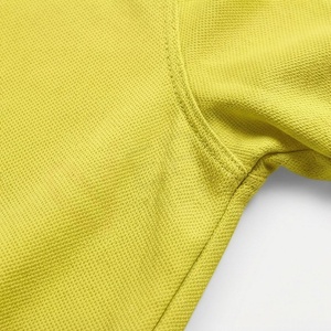 Polo à manches courtes jaune pour homme avec imprimé citron, design tricoté respirant décontracté, coupe classique - Product Image 5