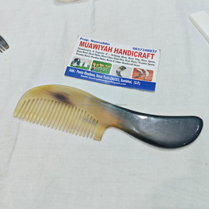 Peigne en corne de buffle de haute qualité, anti-statique, à dents lisses, imitation antique polie, durable, artisanat naturel, peigne à barbe - Product Image 2