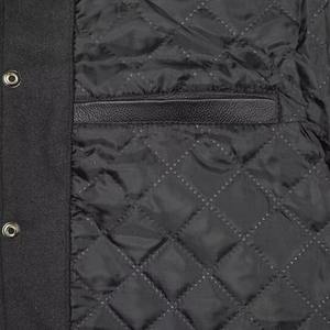 เสื้อแจ็คเก็ตวาร์ซิตี้คุณภาพสูงสำหรับผู้ชาย ขายส่ง แจ็คเก็ตแบบเรียบ ปักโลโก้ได้ตามต้องการ เสื้อแจ็คเก็ตเลตเตอร์แมนสำหรับผู้ชาย - Product Image 5