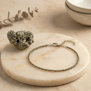 Tobillera de pirita, tobillera con cuentas de pirita, joyería de pirita natural, tobillera minimalista, joyería para atraer la riqueza, joyería de pirita premium - Product Image 2