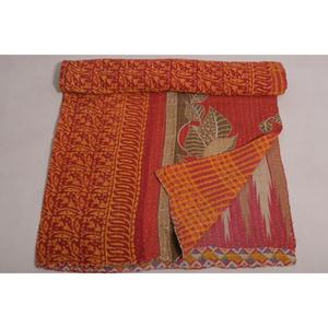 Couverture Kantha indienne vintage, imprimée de motifs floraux, faite à la main en coton, style bohème, écologique, pour la décoration de la chambre - Product Image 4