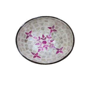 Vente en gros de bols en coquille de noix de coco gravés de haute qualité, artisanaux, uniques, polis, écologiques, style bohème - Product Image 2