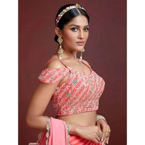 Conjunto de Lehenga Choli de Organza Bordada para Mujer Talla Grande en Color Rosa - Product Image 5