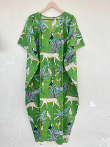 Caftan en coton Kaftan floral indien Caftan long Robe pour les mamans Vêtements de nuit pour couvrir la plage Kaftan indien Robe Maxi - Product Image 6