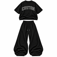 Fournisseur de streetwear : Ensemble de survêtement noir avec tee-shirt court oversize à manches courtes et pantalon de survêtement à jambe large en molleton haute densité avec appliqué en tissu personnalisé