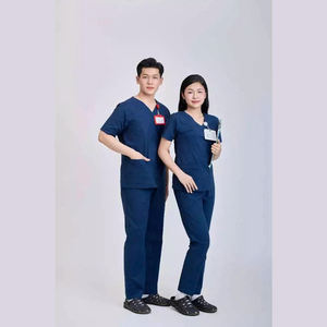 Uniforme antimicrobiano, resistente a fluidos y transpirable para entornos sanitarios. Protección contra riesgos biológicos. - Product Image 3