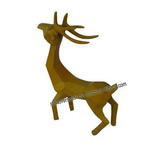 Estatua de ciervo de aluminio con impresión personalizada en tono amarillo, escultura temática de anime para decoración de hotel, hogar, oficina, escuela o cafetería - Product Image 5