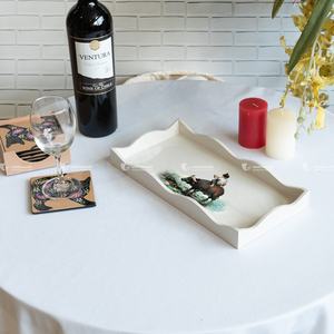 Vente en gros de couleur blanche ou personnalisée, plateau de laque design, plateau de service en bois, design tropical avec motif unique - Product Image 1