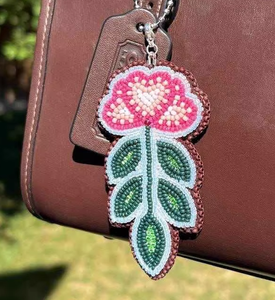 Chic Floral Embroidery Seed Beaded Keychain Lightweight Keyring Fashionable Charm For <b>Bag</b> Gift Ethnic Key Holder Statement Piece - Product Image 1