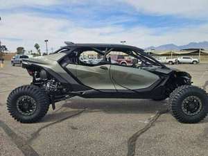 Gran Oferta: Can-Am Maverick R MAX X RC 4WD Manual de 4 Tiempos con Certificación EEC y Smart-Shox, Vehículo Utilitario Side-by-Side en Venta - Product Image 4