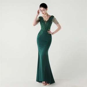 Robe de mariée pour femme, robe de soirée, robe de demoiselle d'honneur, robe longue en satin avec perles et fleurs, silhouette sirène naturelle - Product Image 3