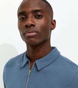 เสื้อยืดออกกำลังกายวิ่งสำหรับผู้ชายคุณภาพสูงสำหรับฤดูร้อน เนื้อผ้าเบาสบาย 88% โพลีเอสเตอร์/12% สแปนเด็กซ์ สีพื้น แขนสั้น - Product Image 5