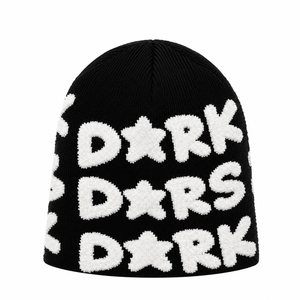 Bonnet Jacquard Noir Tricoté Lourd Personnalisé Streetwear avec Broderie Étoile en Chenille – Bonnet Hiver Unisexe Y2K Chunky - Product Image 1
