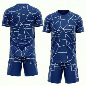 Ensemble de maillots de football personnalisés avec logo par sublimation, uniformes d'entraînement à séchage rapide, kit d'équipe de club, rétro futbol, découpe 100 % automatisée - Product Image 3