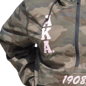 Chaqueta Anorak Camuflaje AKA para Mujer, Cortavientos con Capucha y Media Cremallera, Cresta Bordada, Verde Oliva Camuflaje Blanco - Product Image 5