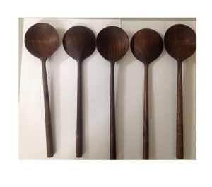 Cuchara de madera de nogal de estilo vintage con mango largo Herramienta de cubiertos aplicada de fábrica Mezclar utensilios de cocina para servir vajilla de sopa - Product Image 4