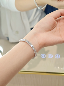 Pulsera de Diamantes de Corte Esmeralda en Plata 925, Clásica para Mujer, Certificada por IGI, Color D, Diamantes Cultivados en Laboratorio - Product Image 6