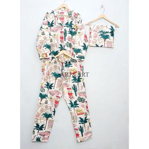 Conjunto de Pijama de Algodón Estampado a Mano de la India, Ropa de Dormir Elegante y Moderna para Mujer y Hombre, Transpirable, 100% Algodón para el Verano - Product Image 4