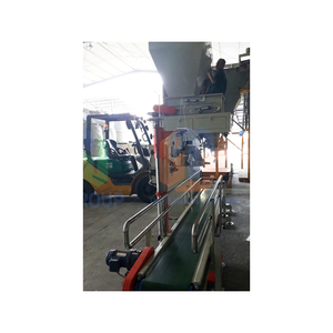 Machine d'emballage semi-automatique de qualité export (10kg-50kg) pour l'ail, les carottes et les pommes de terre, série TBM-SB00, pour emballage en sacs en papier OEM - Product Image 2