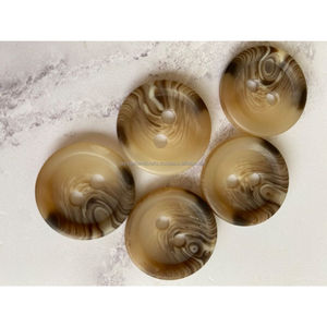 Noir personnalisé Stock 4 trous bouton réel Buffalo bouton en corne de buffle vierge pour la vente à l'exportation - Product Image 5