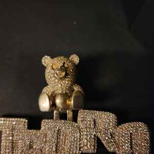 จี้รูปหมีเท็ดดี้ทรงกลมประดับโมอิสซาไนต์ พร้อมชื่อแบบการ์ตูน สำหรับจี้เงินแท้ 925 ชุบทองคำขาว  เครื่องประดับจี้และชาร์มคุณภาพสูง - Product Image 4