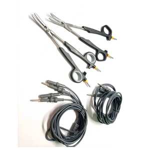 Juego de 2 Pinzas Quirúrgicas Laparoscópicas Manuales para Sellado de Vasos con Cable, Instrumento de Endoscopia Reutilizable, CE Narham Enterprises - Product Image 1