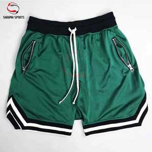 กางเกงบาสเก็ตบอลตาข่ายโพลีเอสเตอร์ทรงครอปพิมพ์ลายโลโก้แบบซับลิเมชั่นสำหรับผู้ชาย - Product Image 5