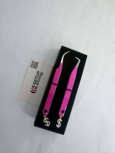 Pince à épiler rose Getup Brosons en acier inoxydable à pointe lisse de précision, emballage boîte Dollar Charm, modèle GBI-EET-3290e4fn1 10mm - Product Image 1