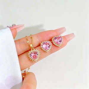 Parure en cuivre plaqué or avec zircon, chaîne en acier inoxydable, boucles d'oreilles et collier fleur papillon, bijoux pour femme - Product Image 3