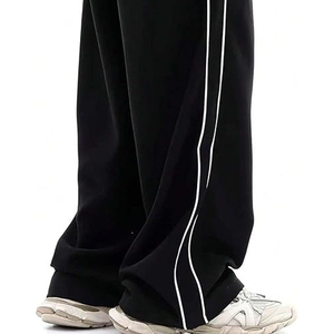 Nouveau pantalon cargo fonctionnel en polyester pour homme, style rétro américain, coupe droite décontractée avec cordon de serrage, collection Printemps/Été - Product Image 3