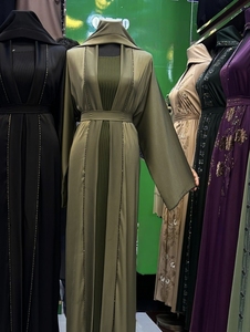 Nouvelle Abaya 2026 à Vendre, Modèle Dubaï, Perlée et Pailletée, Manches Longues, Traditionnelle Musulmane, Faite à la Main, pour Mariage, Respirante, Col en V pour Femme - Product Image 4