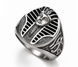 Anillo de cóctel bohemio de plata de ley 925 con acabado oxidado negro, diseño de faraón egipcio y engaste de moissanita. - Product Image 2