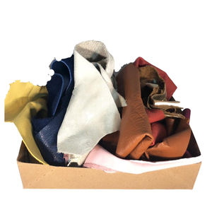 Déchets de cuir multicolores pour le rembourrage des semelles de chaussures, panneaux en fibres de cuir et recyclage industriel - Product Image 1
