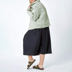 Veste en jean rayée décontractée pour femme, à manches longues, boutonnée, en coton, avec logo personnalisé, vente en gros - Product Image 4