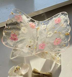 Planche à découper en bois artisanale de haute qualité avec emballage en boîte, design luxueux pour une utilisation en cuisine - Product Image 2