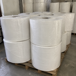 Papier hygiénique en fibres de cellulose avancées, pur et doux, en rouleau jumbo, pour l'approvisionnement en vrac, l'emballage d'exportation et la garantie de qualité. - Product Image 4