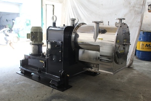 Centrífuga Hidráulica Horizontal Duradera de Acero Inoxidable SS 2205, 25 HP, 220V, 100 a 1000 Kg/H, para Separación Industrial - Product Image 6