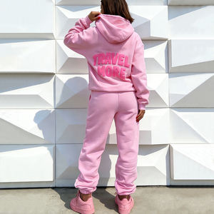 Sudadera con capucha y pantalones cortos térmicos extragrandes personalizados para mujer, de forro polar de poliéster/algodón de 500 GSM/350 GSM, bordados - Product Image 1