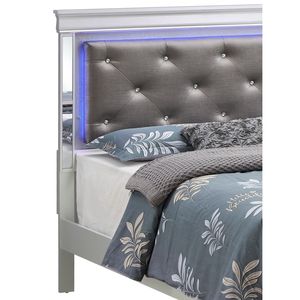 Cama Queen Verona G6700C QB3 Tapizada en Color Champán Plateado - Product Image 5