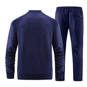 Chándal deportivo para hombre, ideal para entrenamientos en el gimnasio, correr y uso diario, que ofrece soporte elástico y una construcción transpirable. - Product Image 4