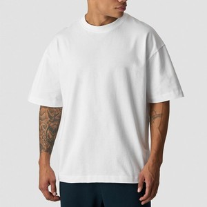 Camiseta Blanca de Manga Corta para Hombre, 100% Algodón Jersey, Corte Regular, Cuello Redondo, Color Sólido, Impresión de Logotipo Personalizado en la Parte Delantera, Casual, OEM - Product Image 2
