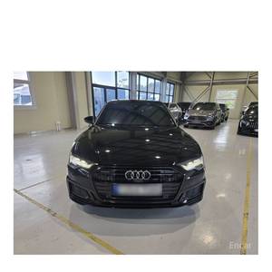 Audi A6 45 TFSI Quattro Premium 2023, 9,789 km, Volante a la Izquierda, Asientos de Cuero, Cámara Trasera - Product Image 5