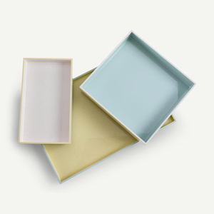ถาดเคลือบเงาลายหอยเชลล์สีพาสเทล  ตกแต่งสไตล์โมเดิร์น  เป็นมิตรกับสิ่งแวดล้อม เหมาะสำหรับใช้ในสำนักงานหรือบ้าน  ของขวัญตกแต่งบ้านสุดเก๋ - Product Image 4