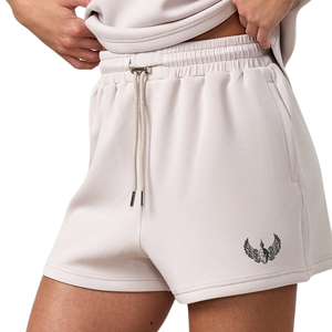 Shorts de sport beige pour femme, taille élastique, toucher doux, vêtements de fitness, tenue décontractée pour l'entraînement - Product Image 1