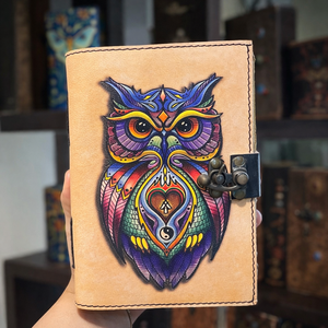 Journal en cuir vintage fait main - Carnet Mandala Hibou imprimé UV avec papier à bords festonnés et reliure cousue pour cadeaux et croquis - Product Image 1