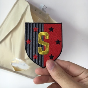 Patch en tissu brodé personnalisable en feutre non tissé écologique thermocollant, motif Moto Harley Route 66 américaine, forme irrégulière - Product Image 3