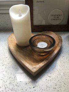 Portavelas de Madera de Mango Natural en Forma de Corazón, Recipiente Rústico para Cera, Pieza Decorativa Hecha a Mano para el Hogar - Product Image 2