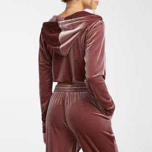 Dernier design, vente en gros, survêtement de sport en velours uni 2 pièces pour femme, idéal pour l'hiver - Product Image 4