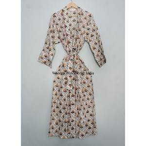 Elegant beige Floral Cotton Quilted Kimono Bathrobe Hand Block Printed Indian flower Style Casual kimono <b>robe</b> for <b>Women</b> - Product Image 2