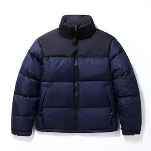 Blouson matelassé à capuche pour homme de haute qualité, personnalisable avec logo, pour l'automne et l'hiver, en tricot écologique et chauffant - Product Image 3